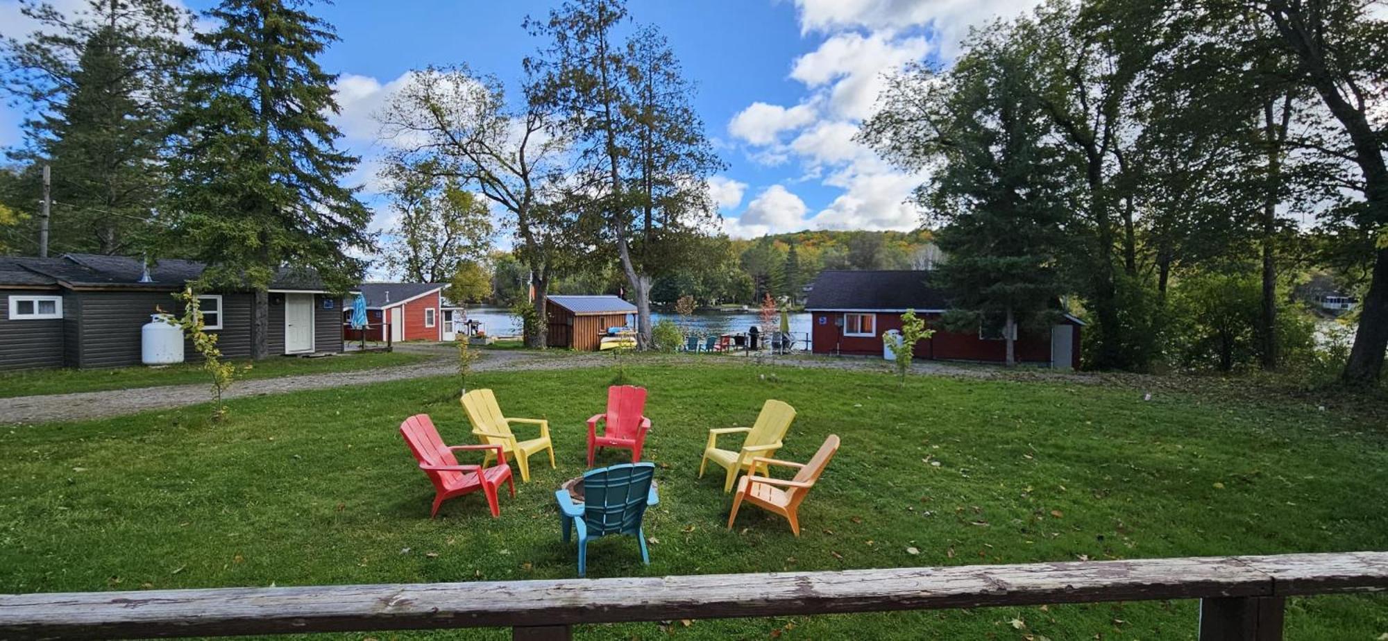 Trent River Cottages Hastings Extérieur photo